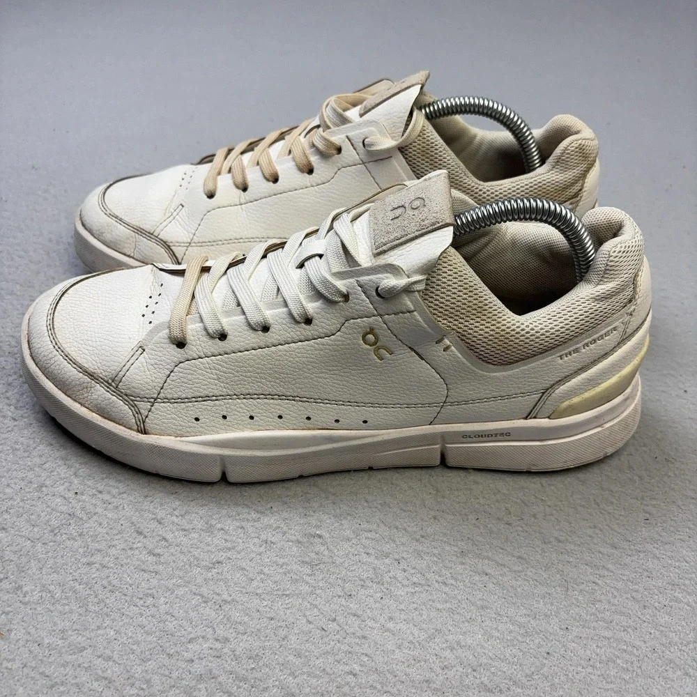 On The Roger Shoes Mens Size 9 White Leather Cushioned Casual Sneakers